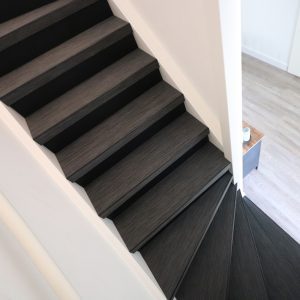 Woven traprenovatie