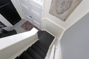 traprenovatie beton in de kleur RAL9017100