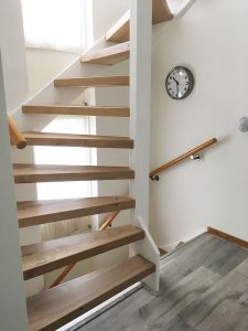Houten traprenovatie White