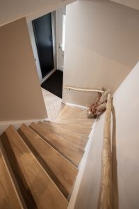 Dichte traprenovatie met PVC