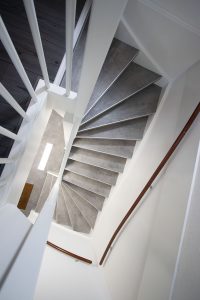 Traprenovatie met betonlook