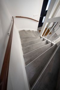 HPL Traprenovatie - Concrete Platinum