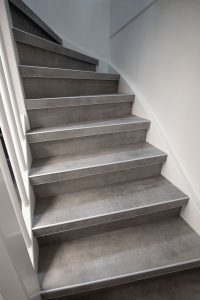 HPL Traprenovatie - Concrete Platinum