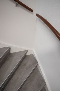 HPL Traprenovatie - Concrete Platinum