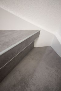 HPL Traprenovatie - Concrete Platinum