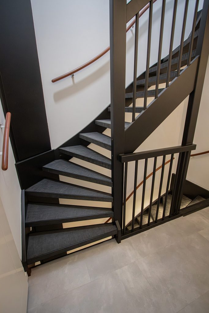 Woven trapbekleding trap renovatie