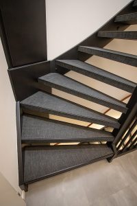 Woven trapbekleding trap renovatie