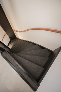 Woven trapbekleding trap renovatie