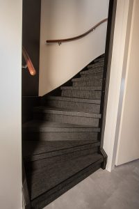 Woven trapbekleding trap renovatie