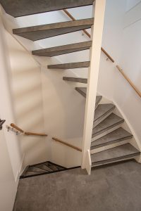 PVC traprenovatie Palermo Grigio Naarden