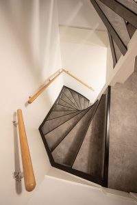 PVC traprenovatie Palermo Grigio Naarden