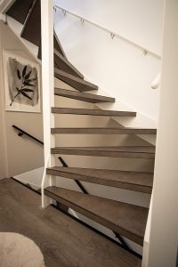 Bronze Granada HPL Traprenovatie