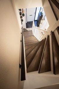 Bronze Granada HPL Traprenovatie