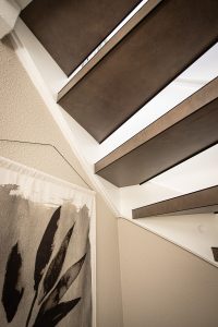 Bronze Granada HPL Traprenovatie