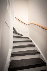 PVC traprenovatie steenlook in Boskoop