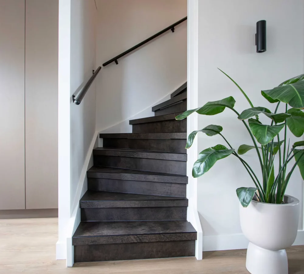 trap bekleden met leer